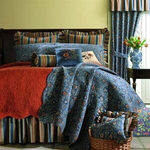 C&F Home Williamsburg Colonial Wakefield Indigo Floral Blue King Quilt